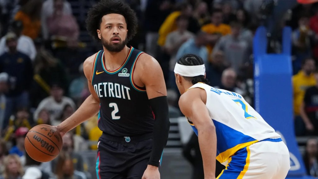 Pistons Edge Hawks in Nail-Biter: 99-98 Thrilling&nbsp;Finish