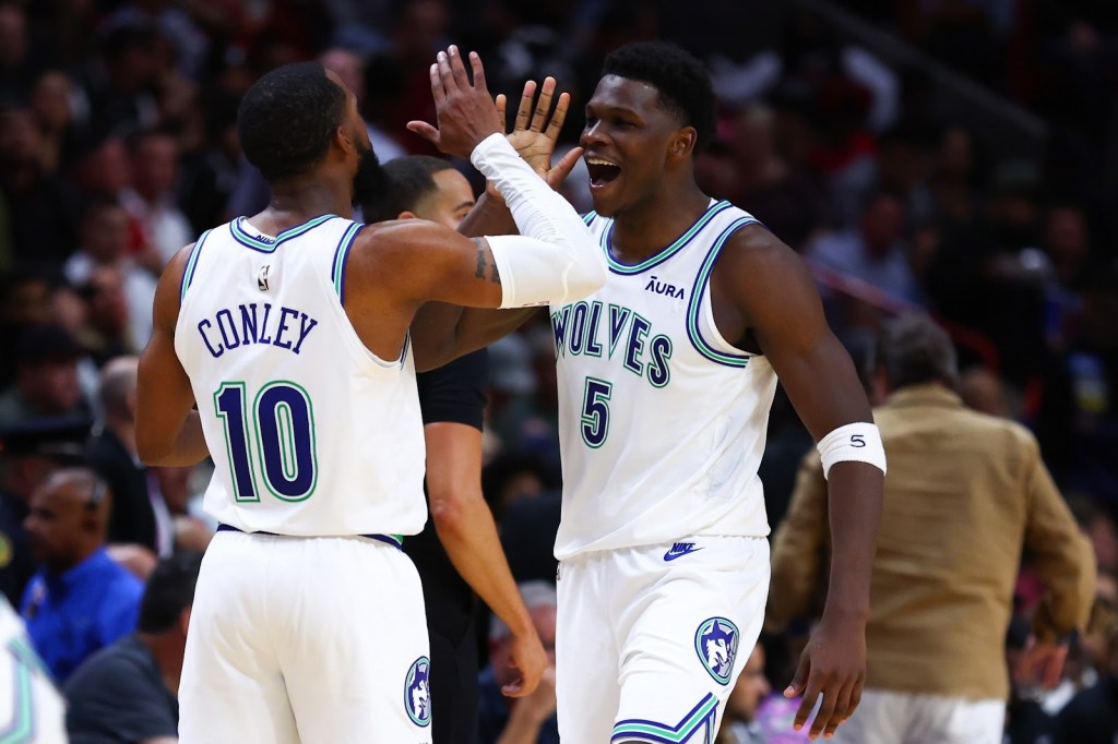 Anthony Edwards Shines with 44 Points in OT&nbsp;Victory